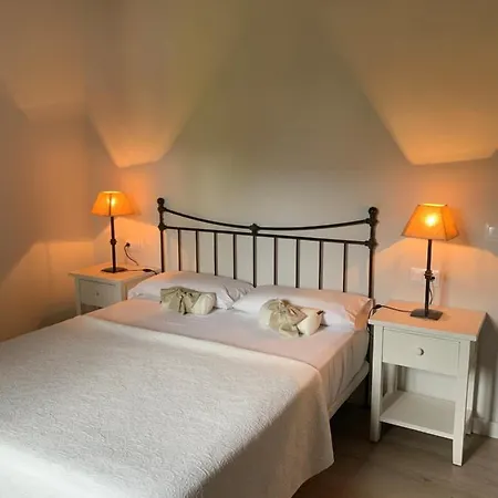 Apartamentos Andrin Hotell 3*